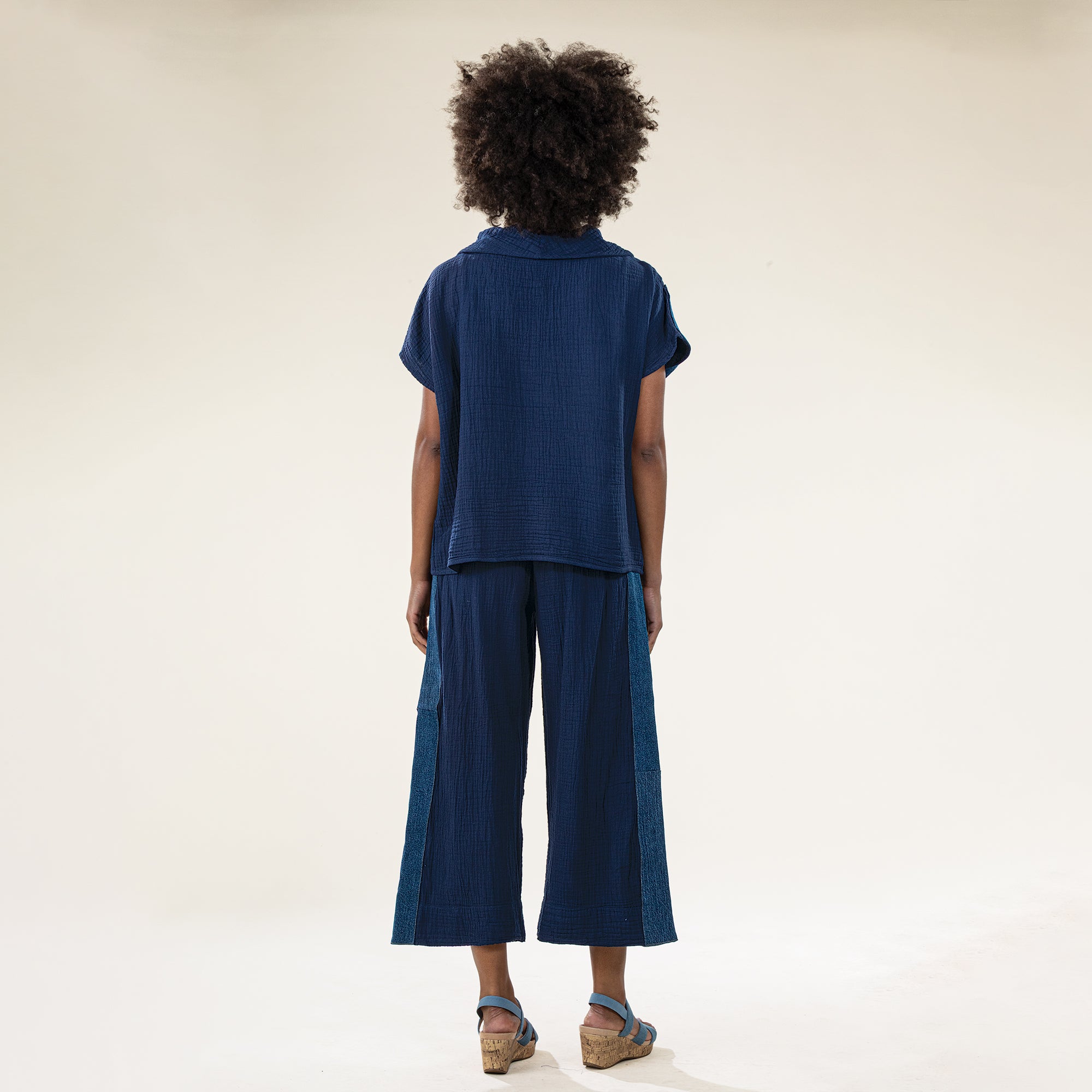 Deep Into Denim Cropped Pants