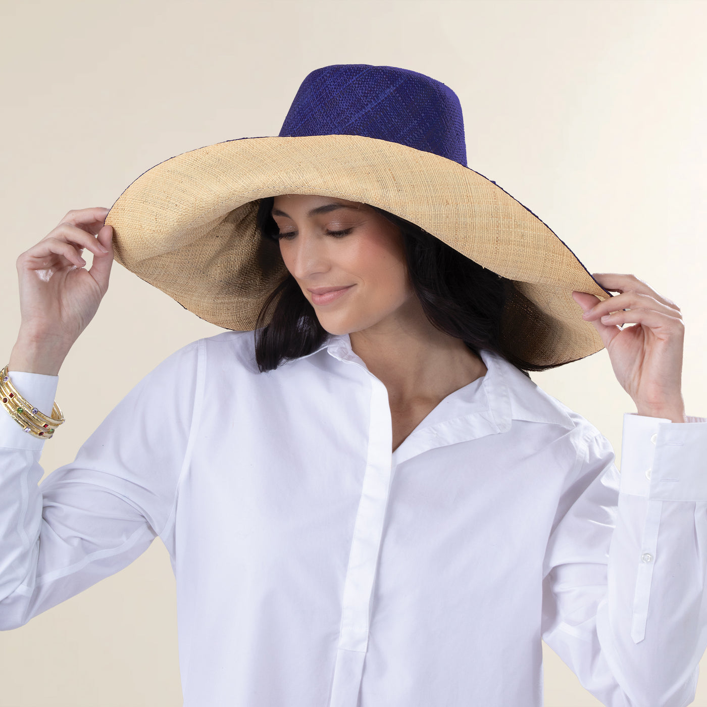 Mya Two-Toned Raffia Beach Hat