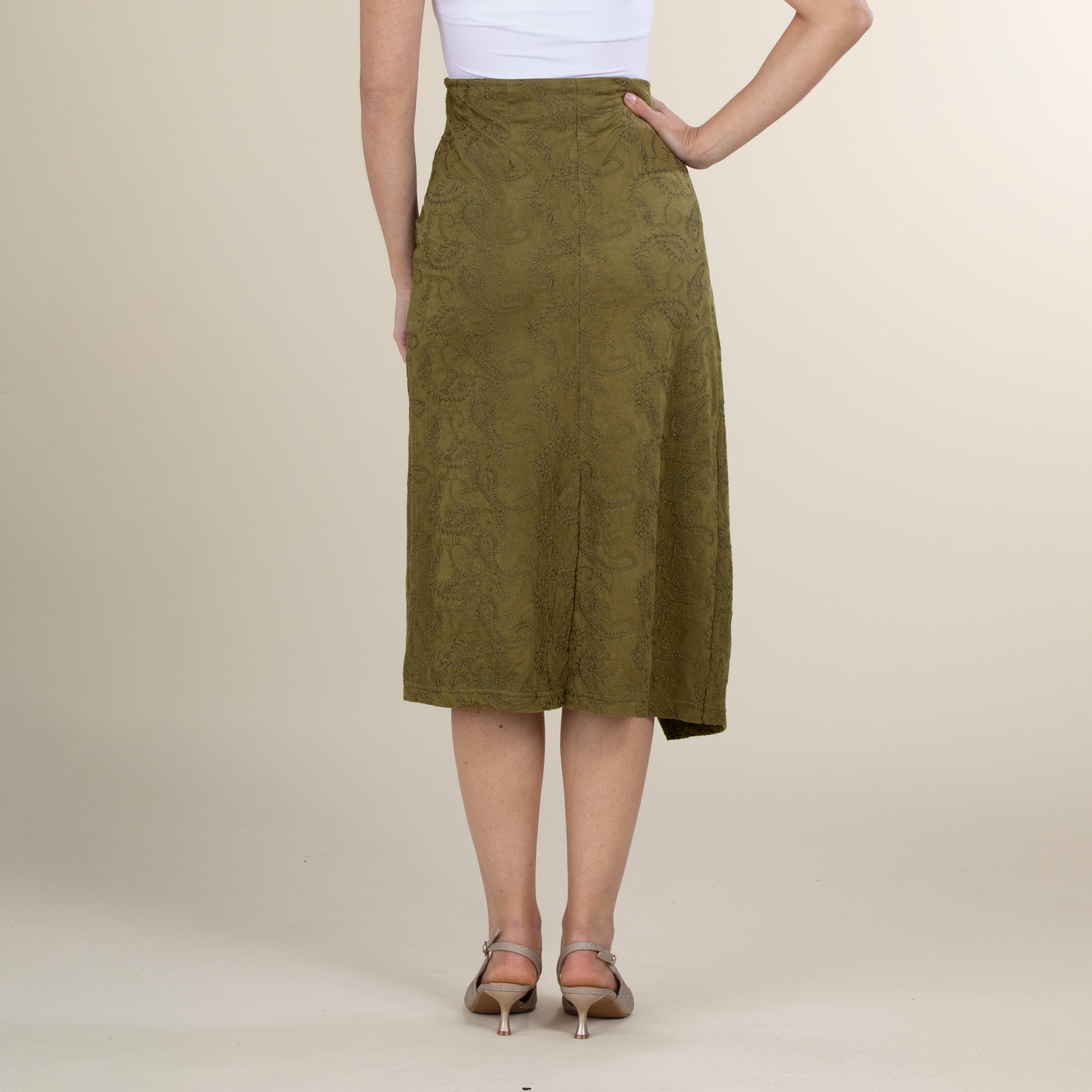 Mediam Paisley Jacquard Skirt グリーン Paisley Patterned Olive Green Suede Faux Wrap Skirt | Uno Alla Volta