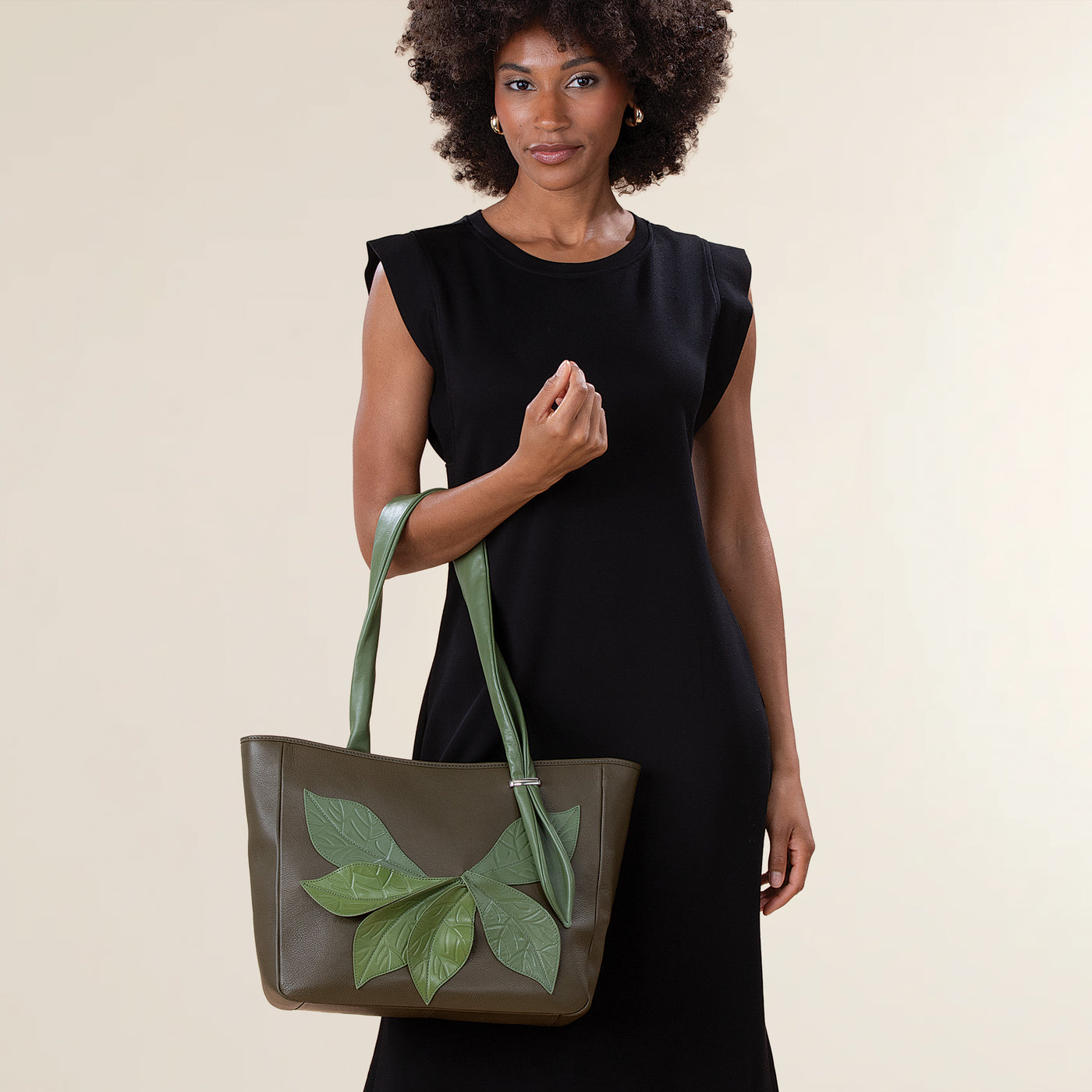 Leafy Green Indian Leather Tote (Preorder)