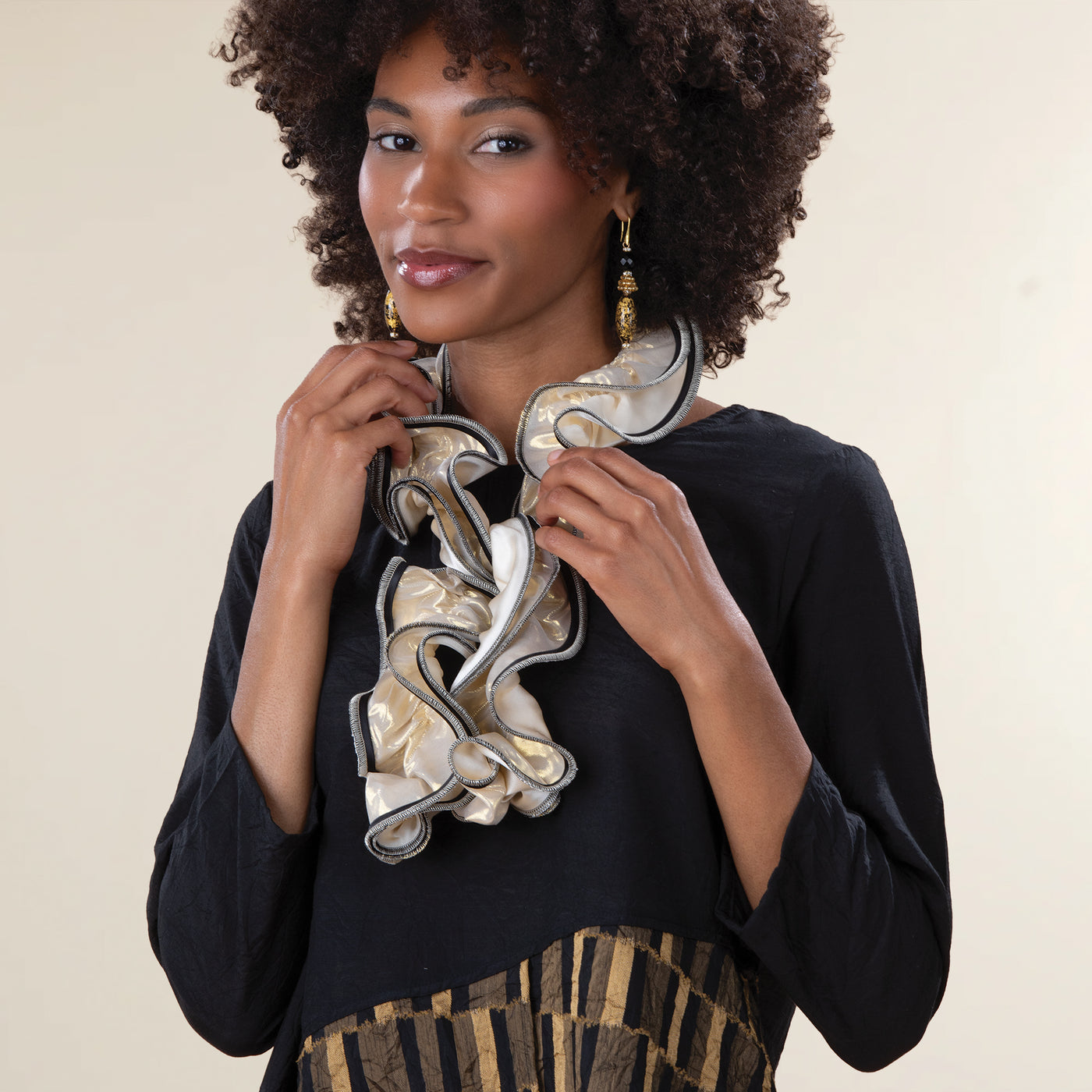 Gold & White Short Sculptural Curl Scarf (Preorder)