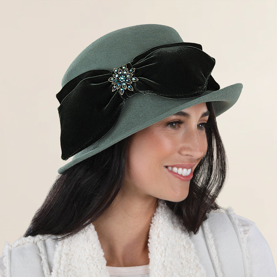 Glinda Velvet Bow Emerald Wool Cloche