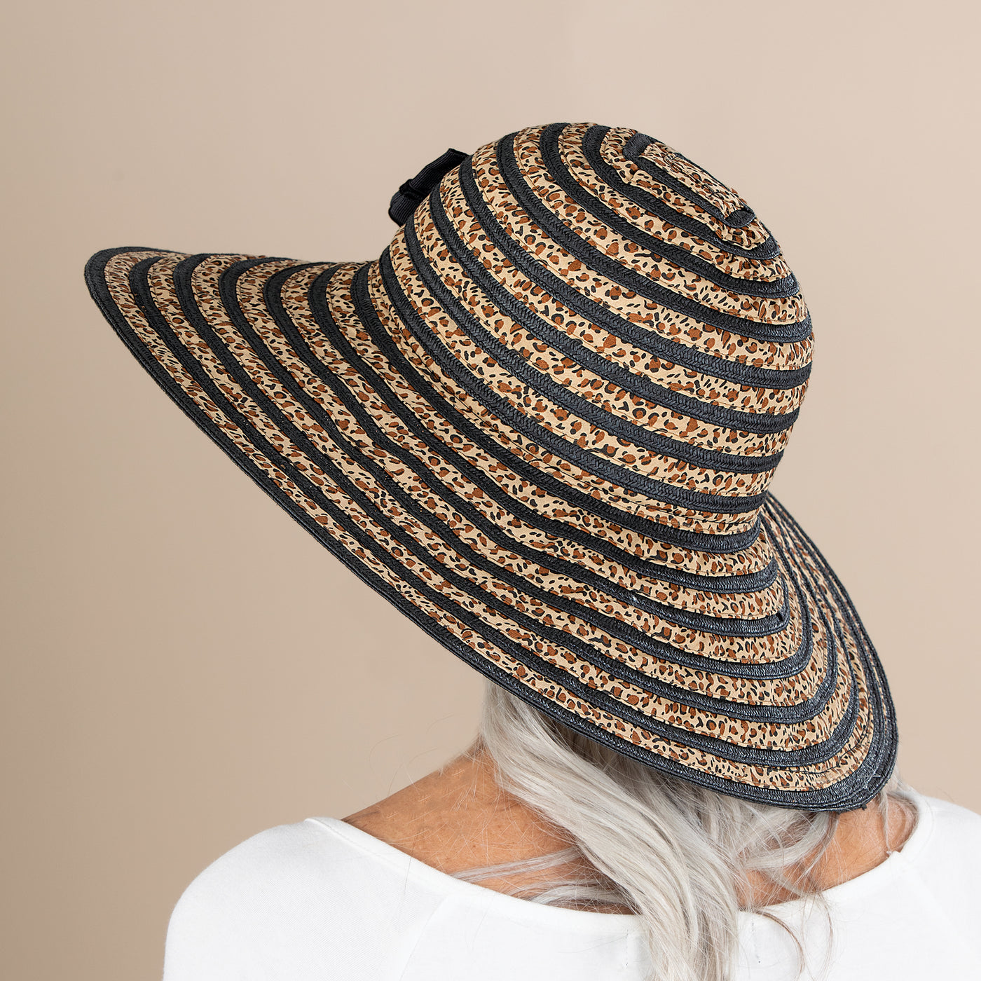 Bedelia TwoToned Leopard Print Sun Hat Uno Alla Volta