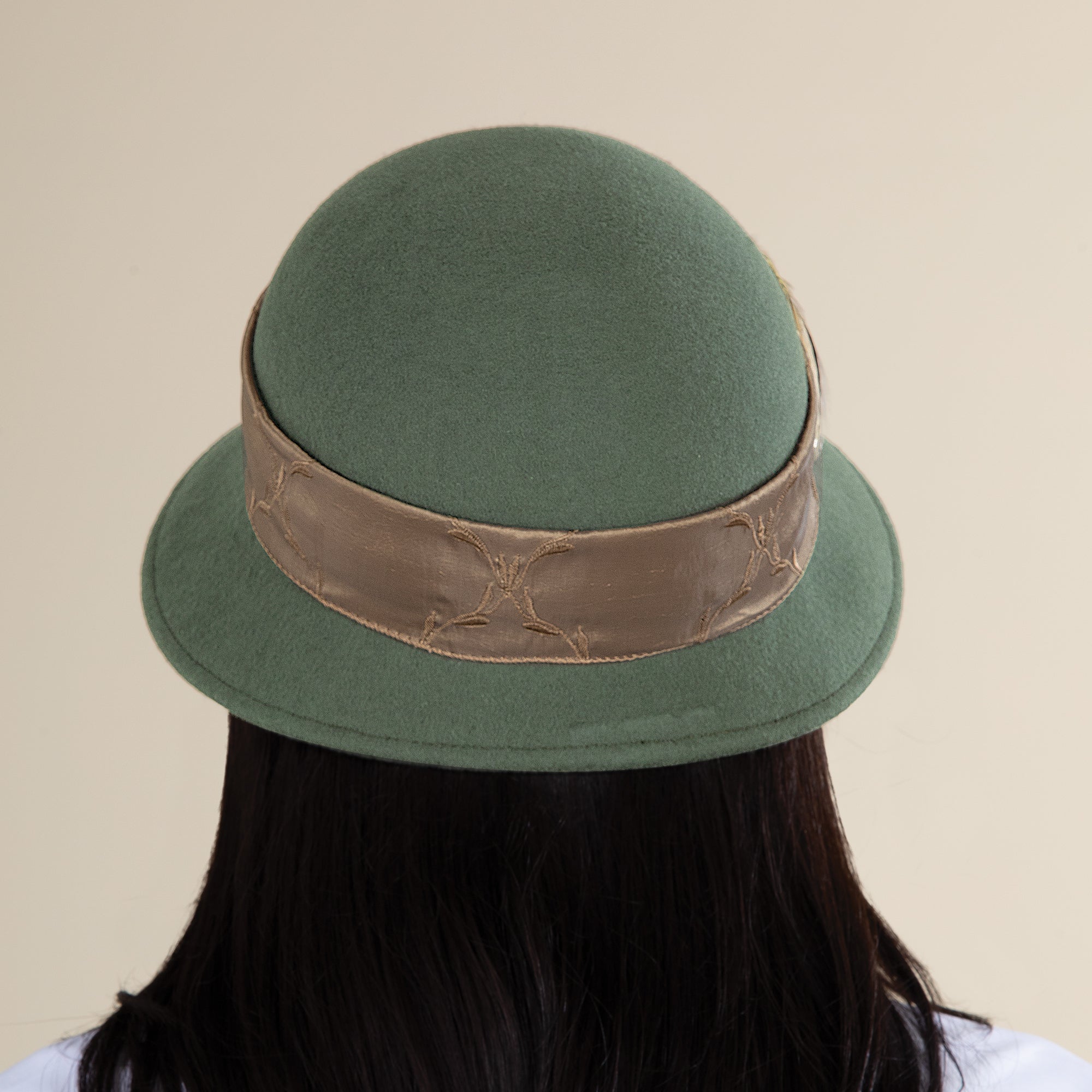 Leisl Olive Wool Crinkle Cloche