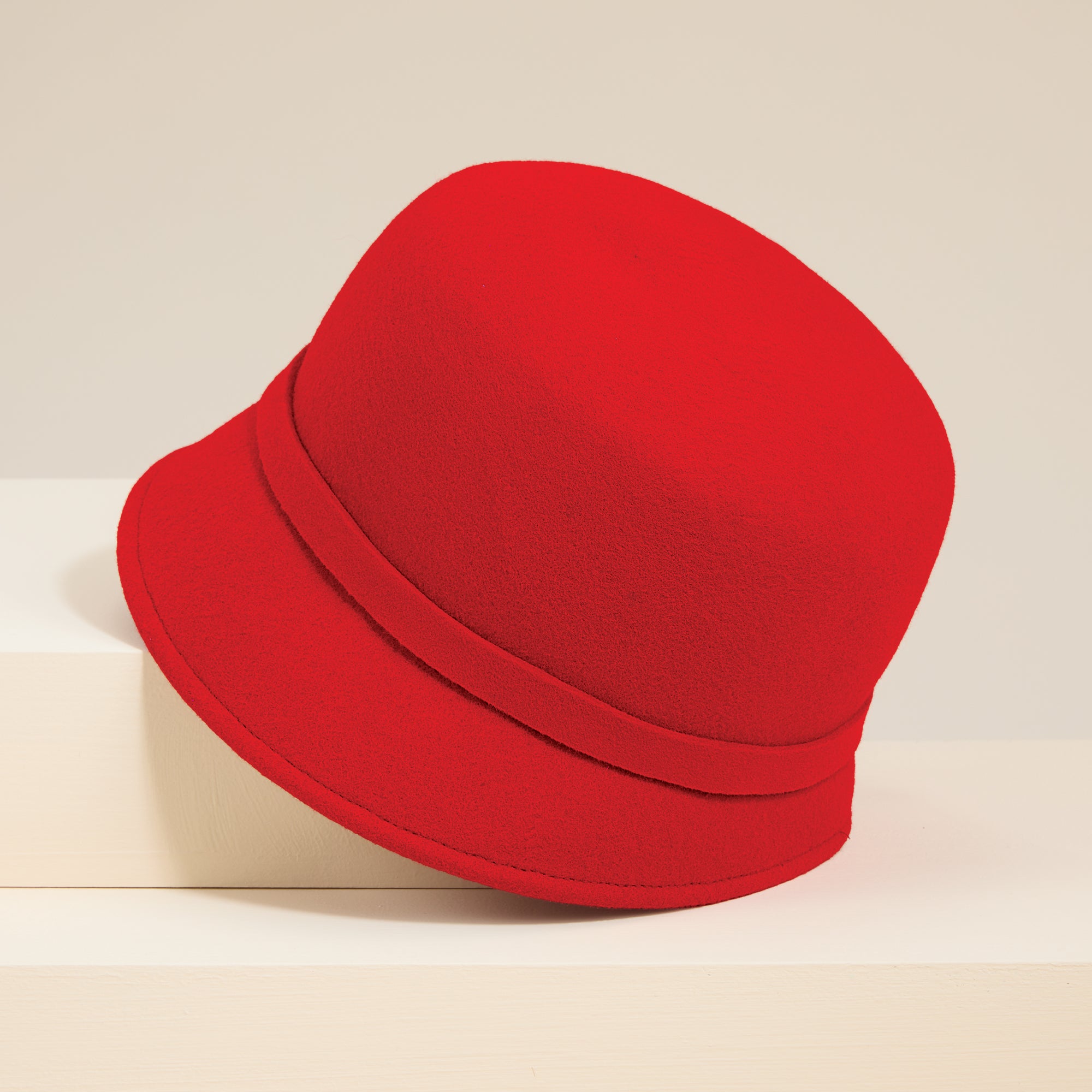 Luciana Red Wool Felt Slanted Cloche | Uno Alla Volta