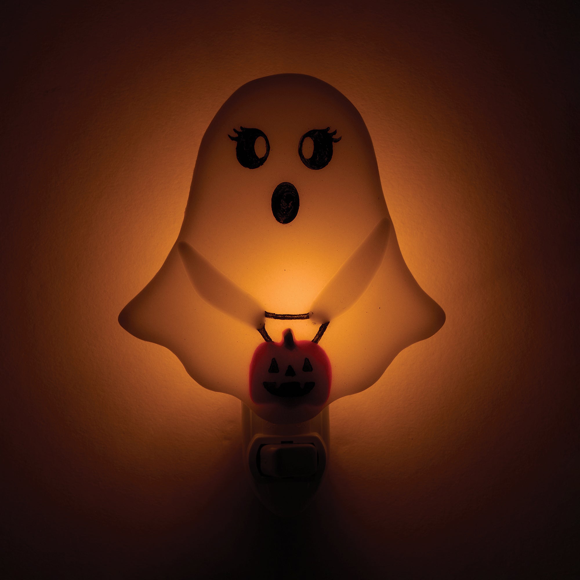Treat or Treat Ghost Glass Nightlight (Preorder)