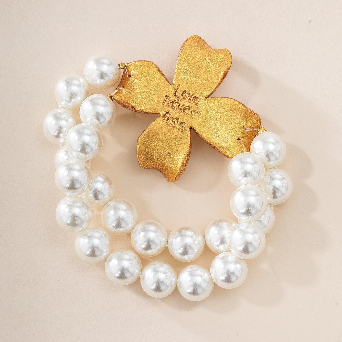 Darling Dogwood Pearl Bracelet