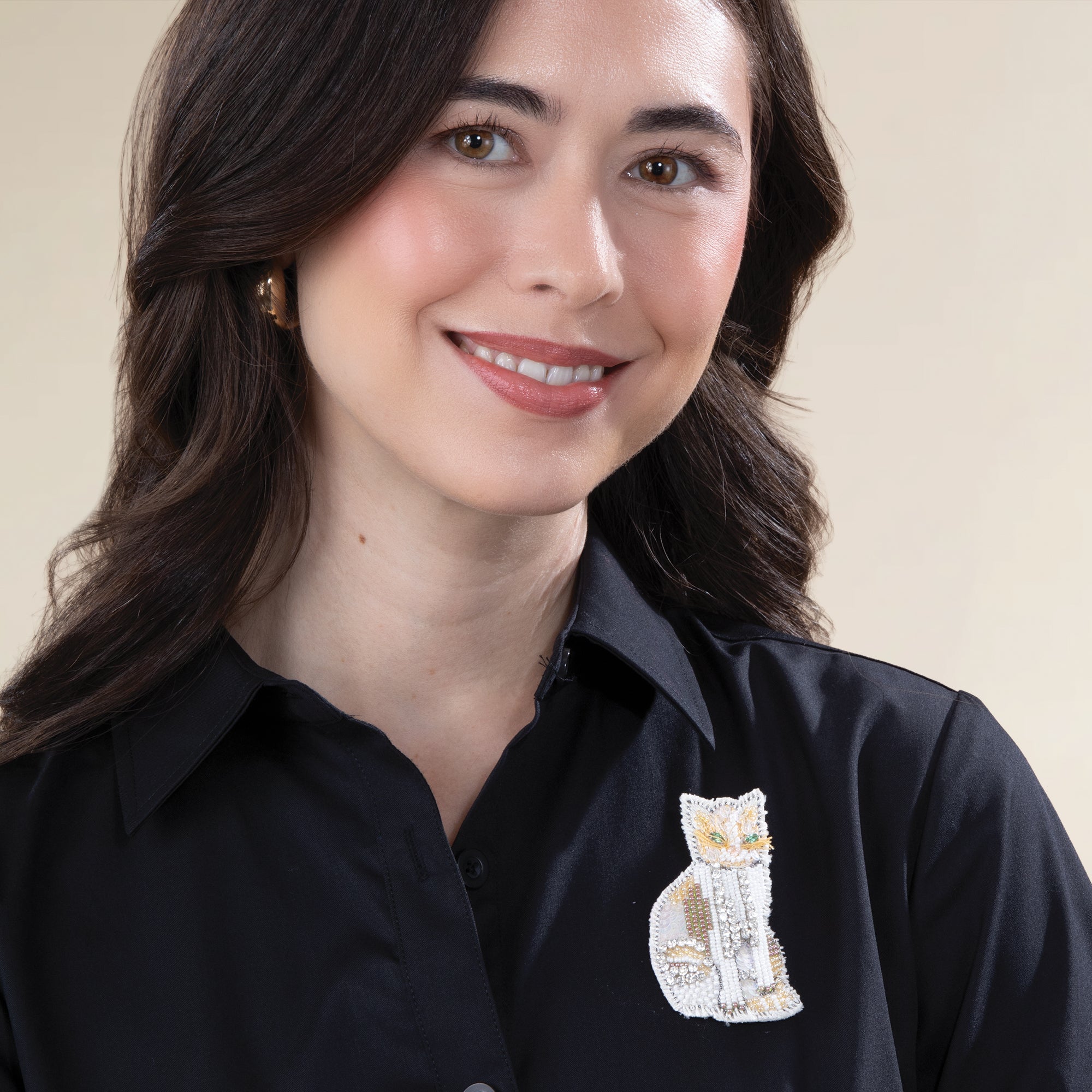 Fancy Feline Ivory Beaded Brooch (Preorder)