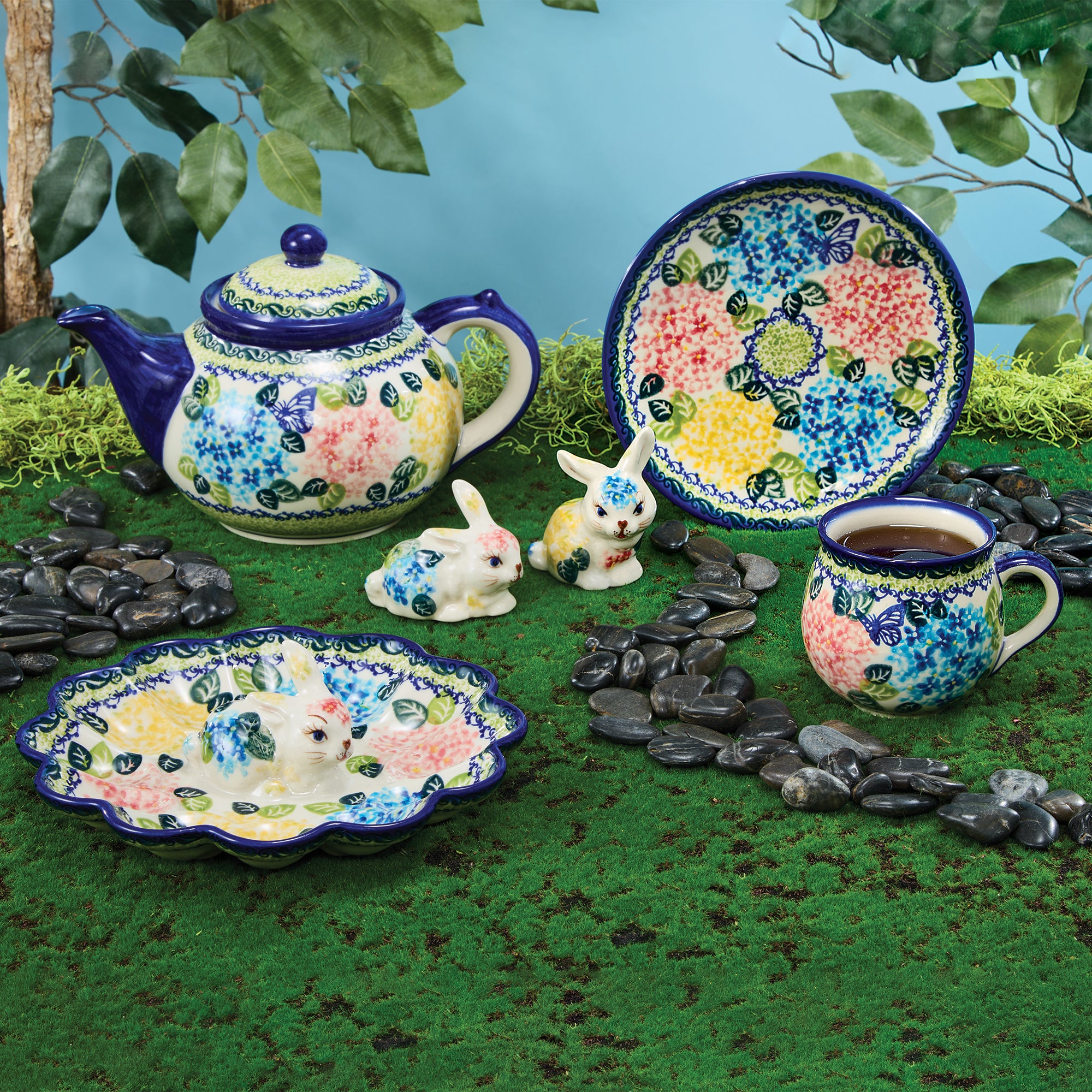 Polish Pottery Hydrangea Haven Bubble Mug, 11oz.