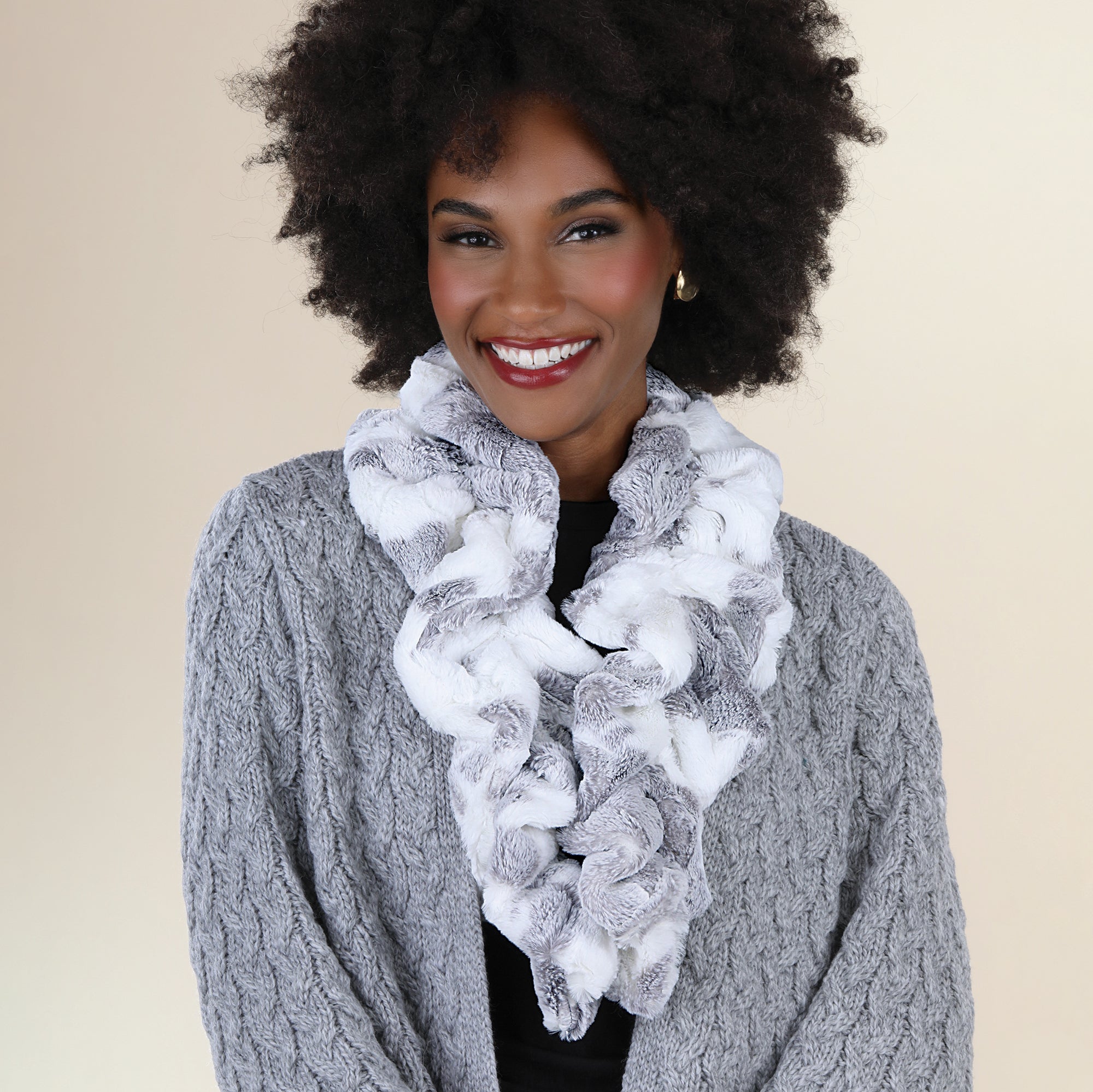 Silver & White Faux Fur Ruched Scarf
