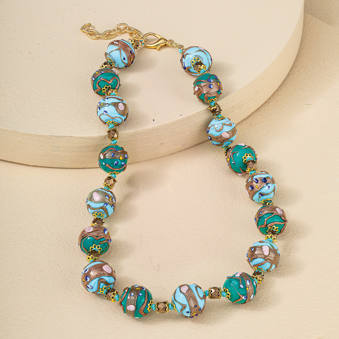 Murano Glass Chic & Shimmering Necklace