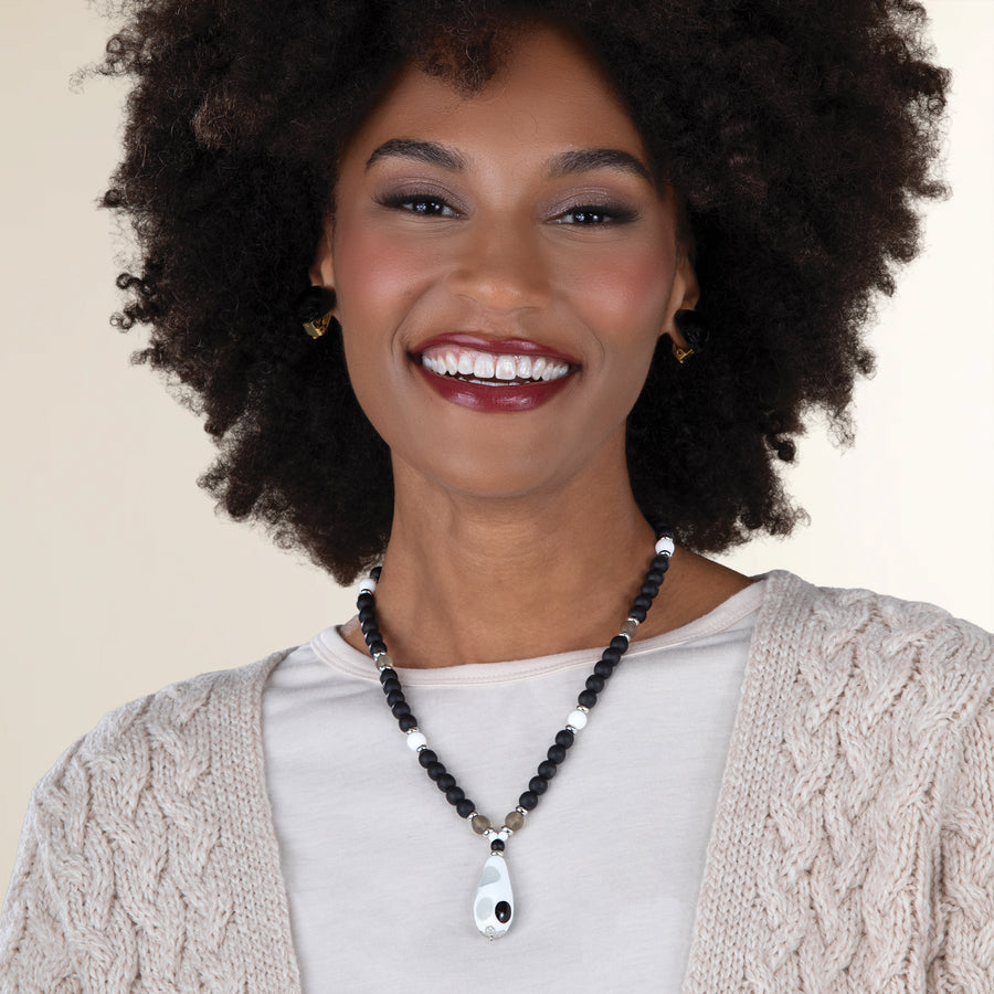 Murano Glass Dotted Teardrop Pendant Necklace