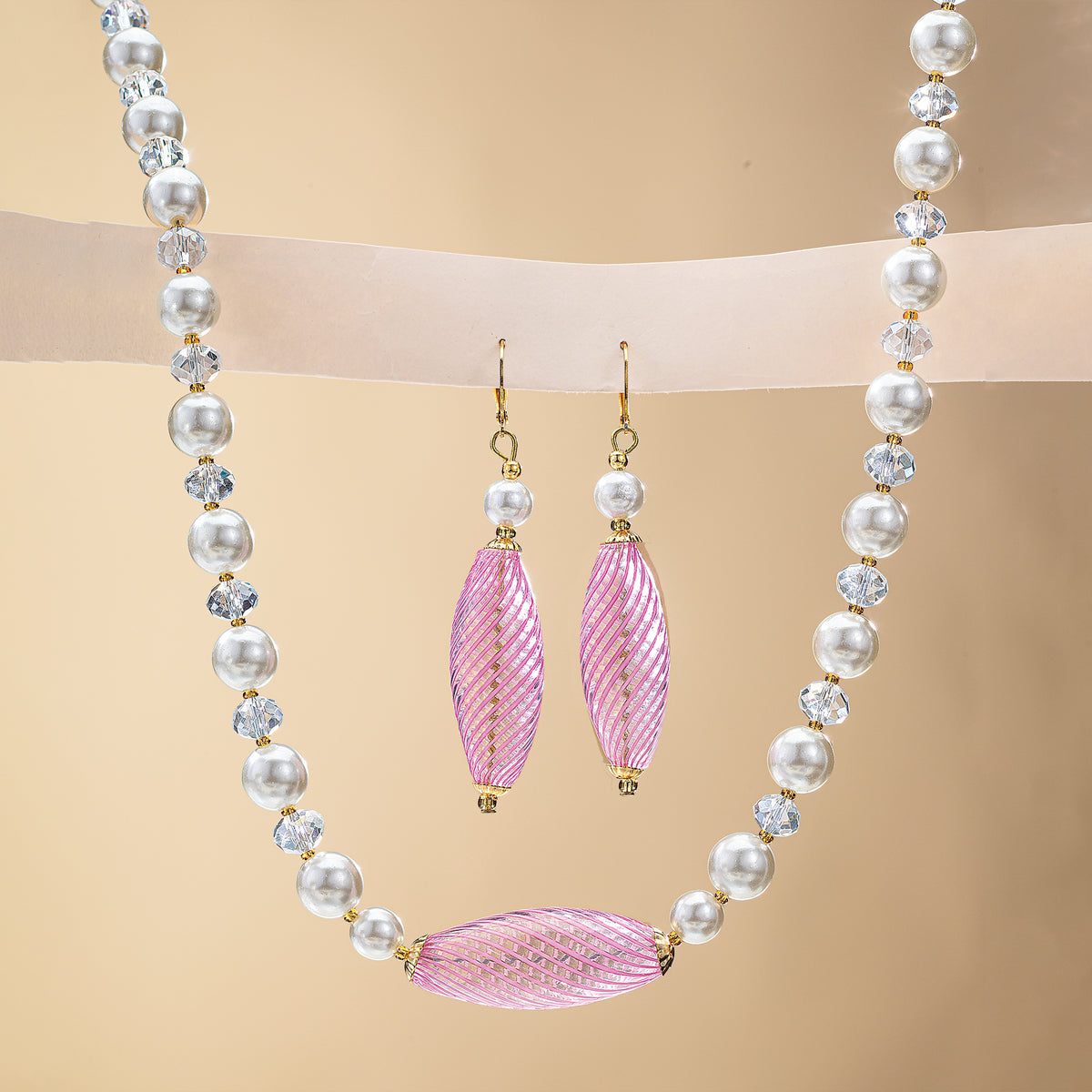 Murano Glass Peppermint Pearl Necklace (Preorder)