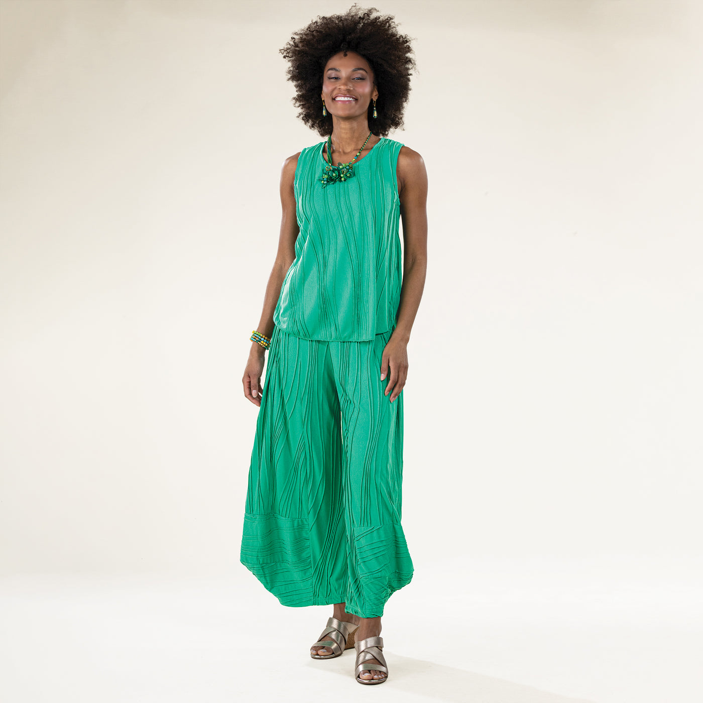 Sorrento Waves Green Stitched Wide Leg Capris