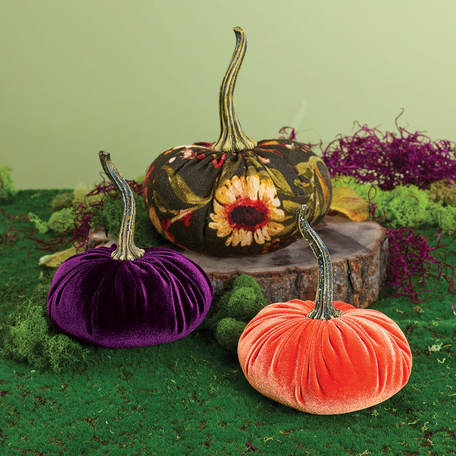 Floral Knit Pumpkin (Preorder)