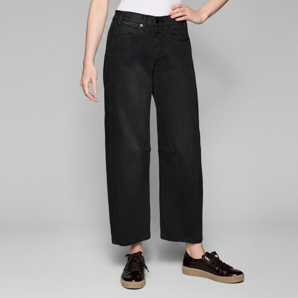 Volume Barrel Jean - Black
