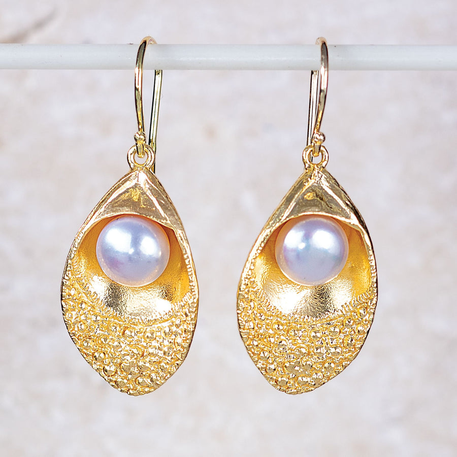 Precious Pearl Earrings