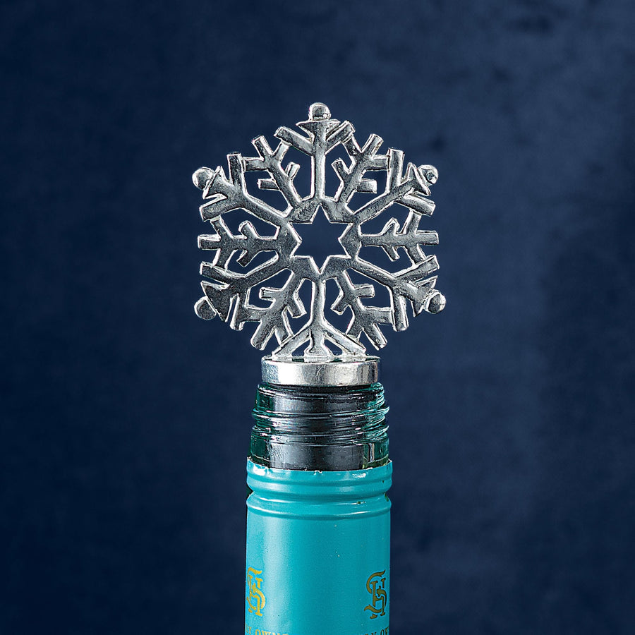 Spectacular Snowflake Pewter Wine Stopper
