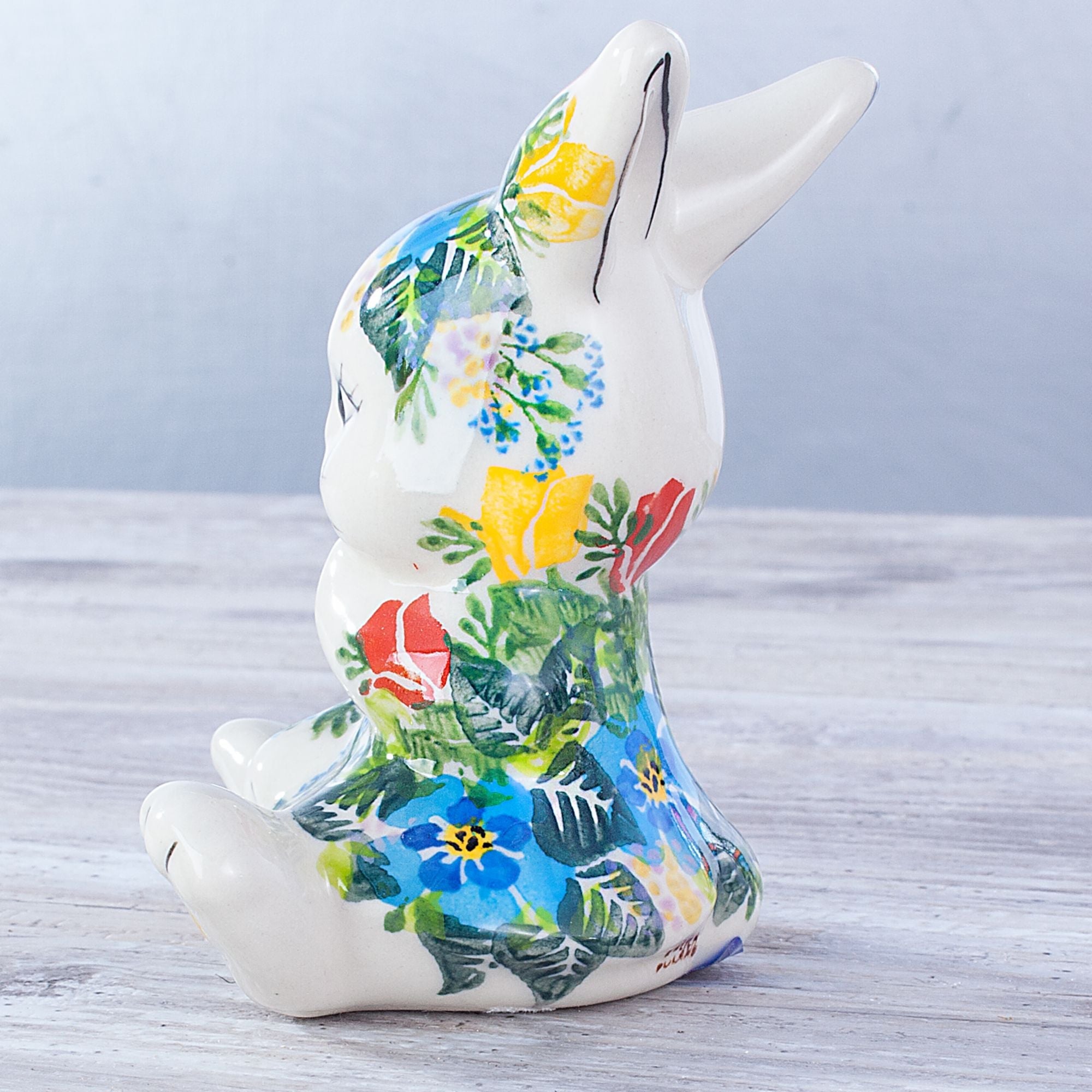 Polish Pottery ''Garden Of Color'' Bunny Figurine