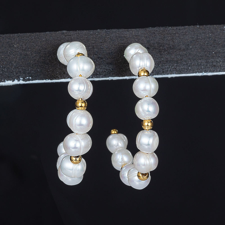 Precious Pearls Hoop Earrings