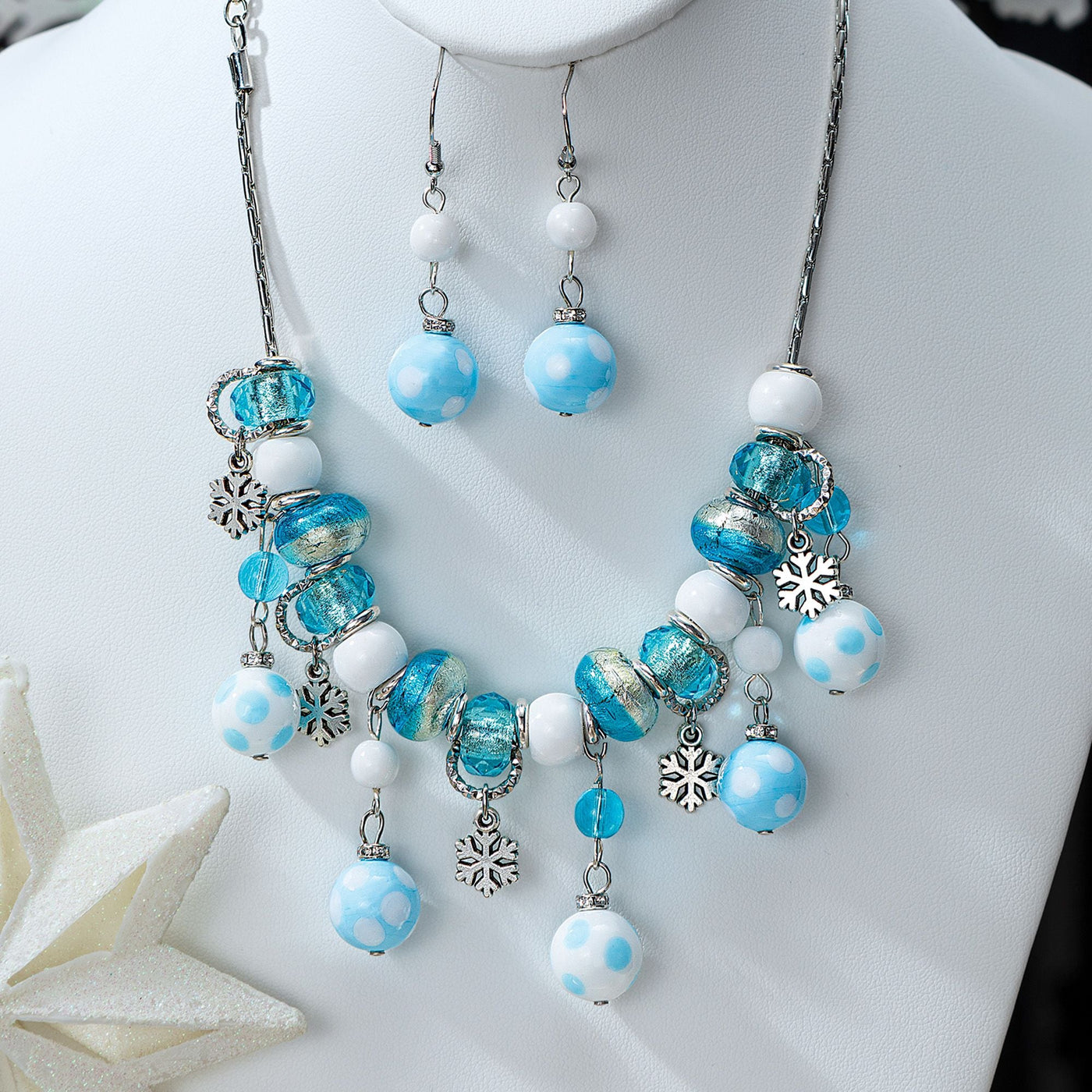 Winter Sparkle Murano Glass Necklace