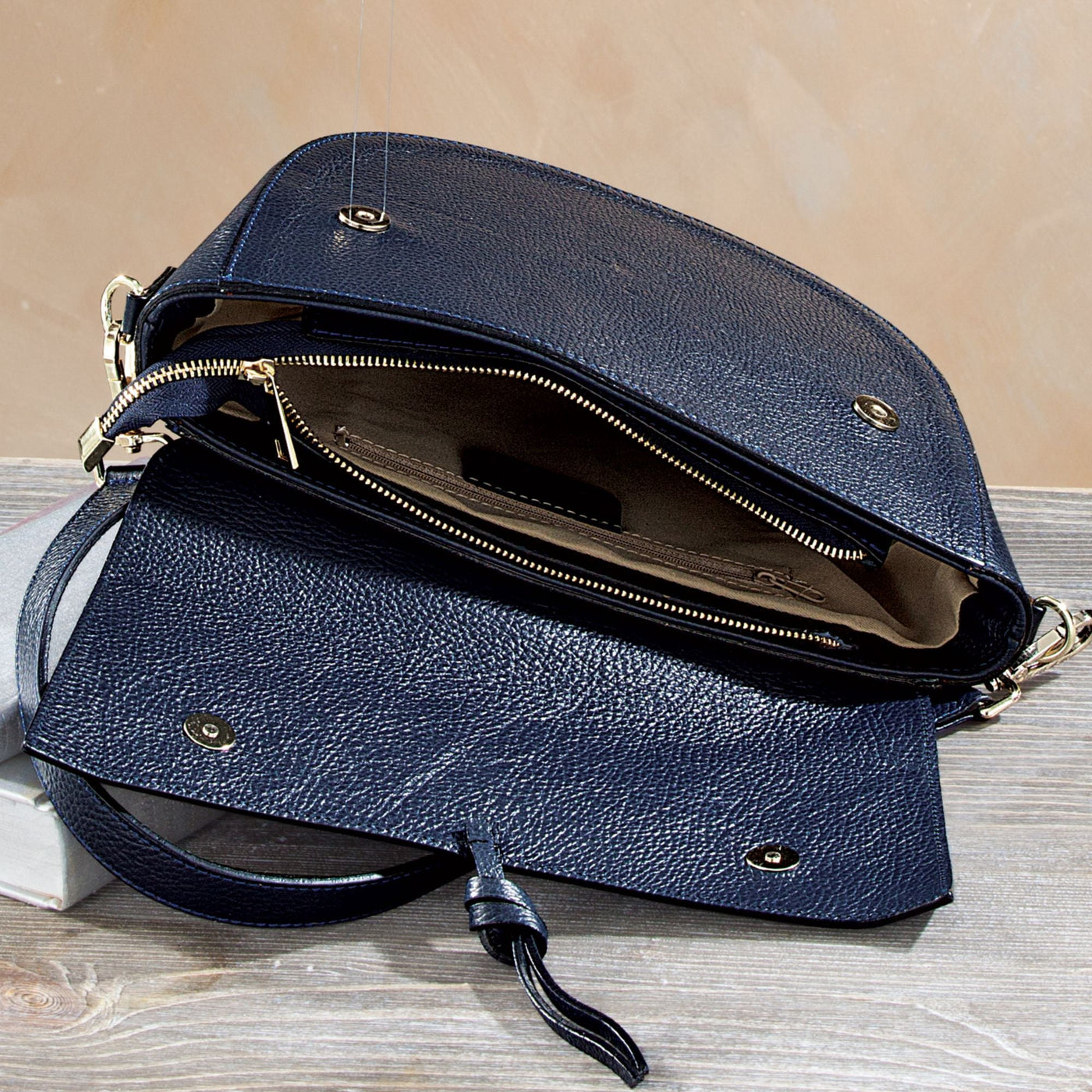 Italian Leather ''Lago di Maggiore'' Handbag