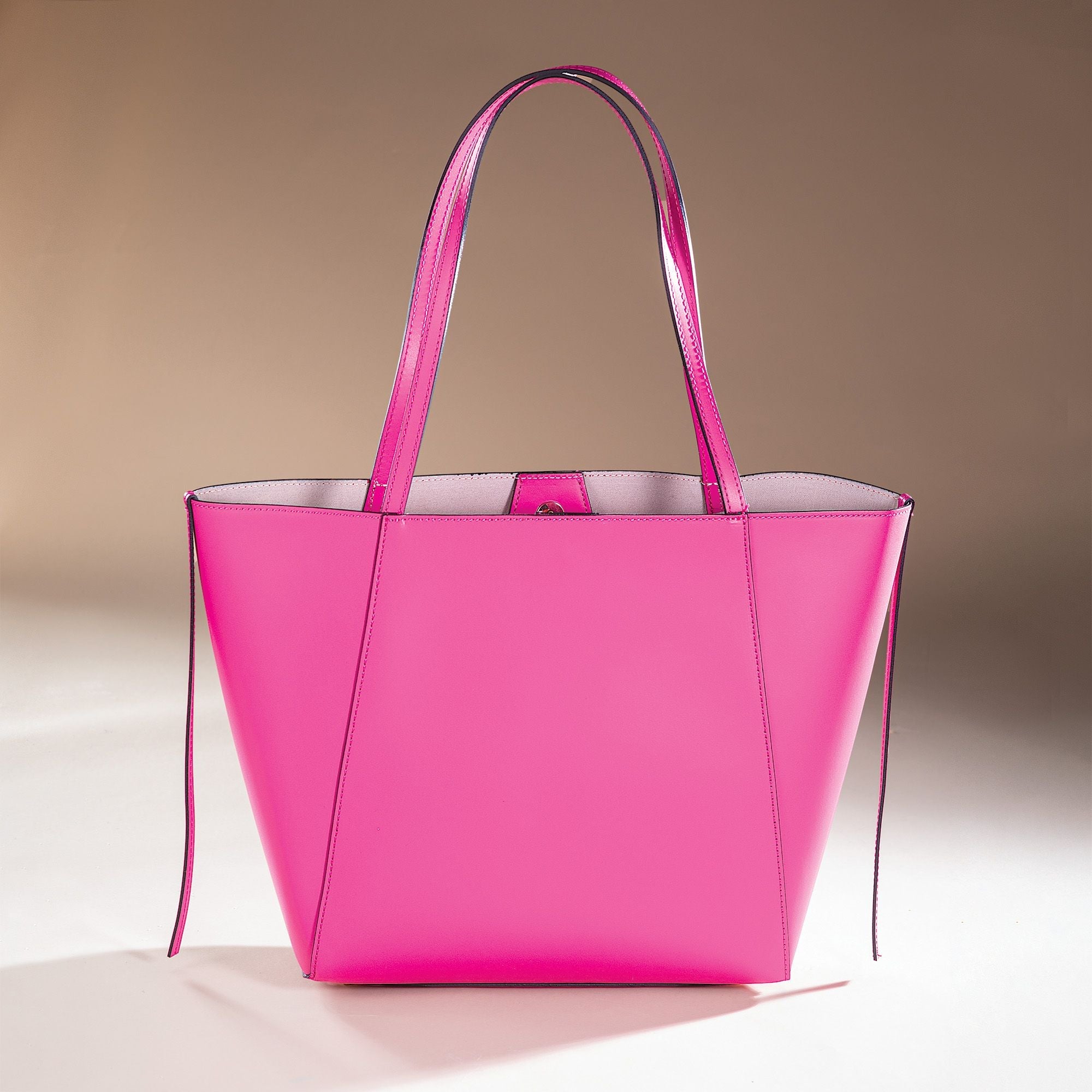 Barbie Bambola Leather Tote