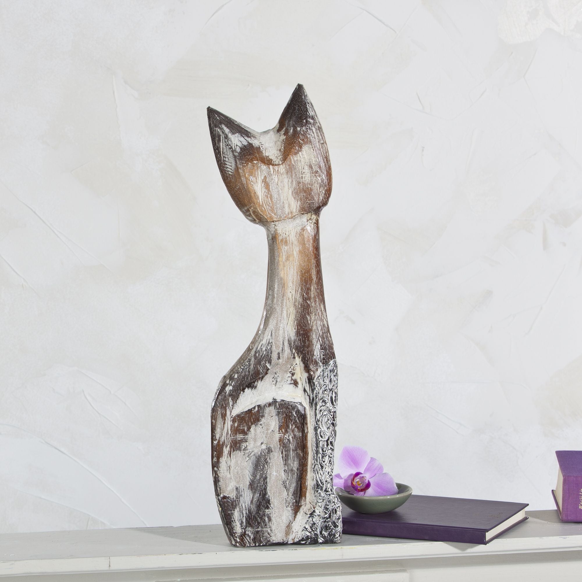 Cat Sculptures of Albesia Wood (Preorder) | Uno Alla Volta