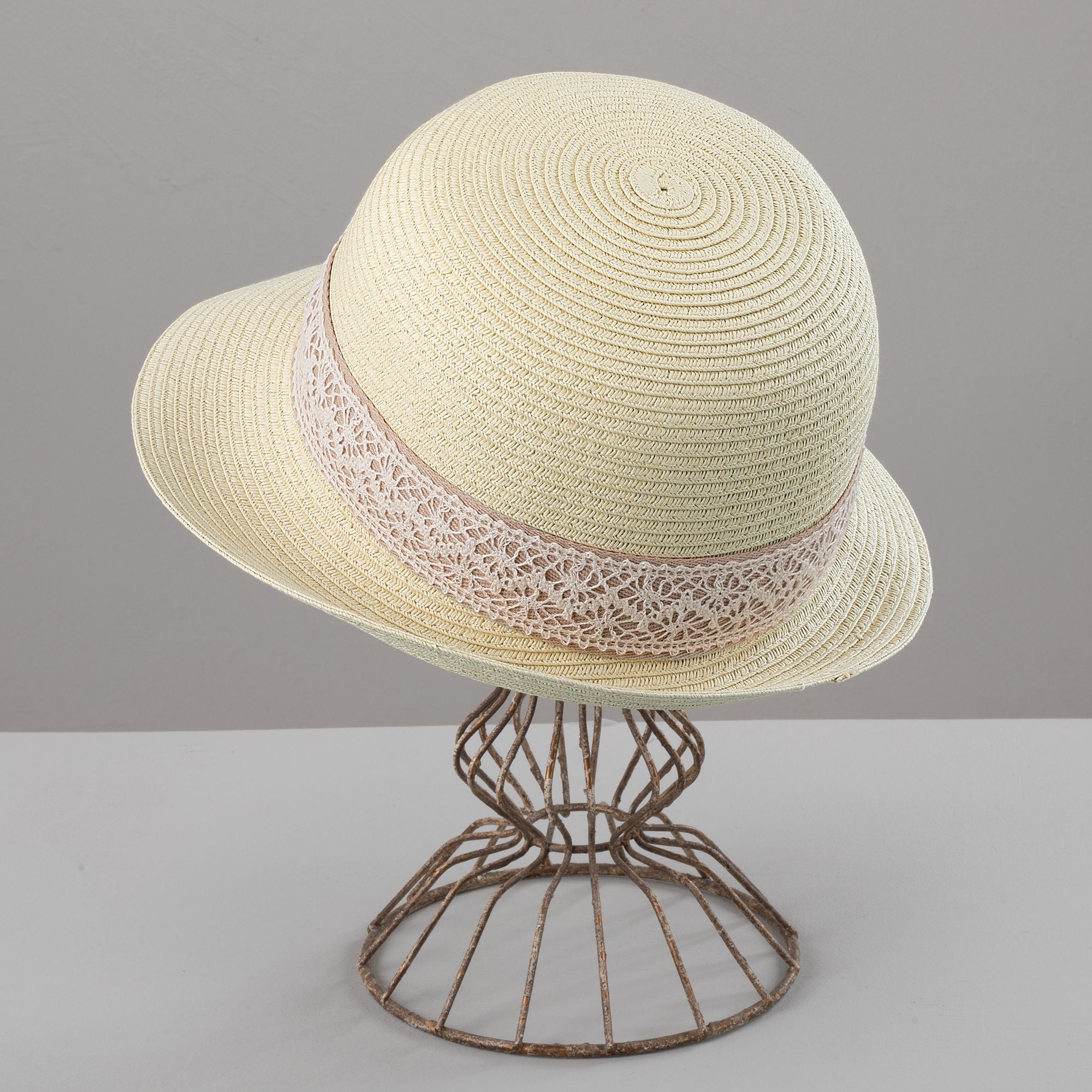 Katie Ivory Lace Cloche